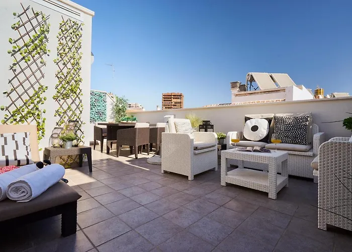 Deluxe With Shared Roof Terrace