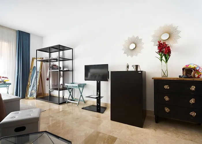 Apartment Deluxe With Shared Roof Terrace *