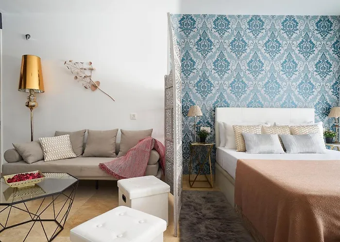 Apartment Deluxe With Shared Roof Terrace